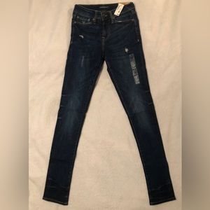 Aeropostale Stacked Ultra Skinny distressed jeans - NWT